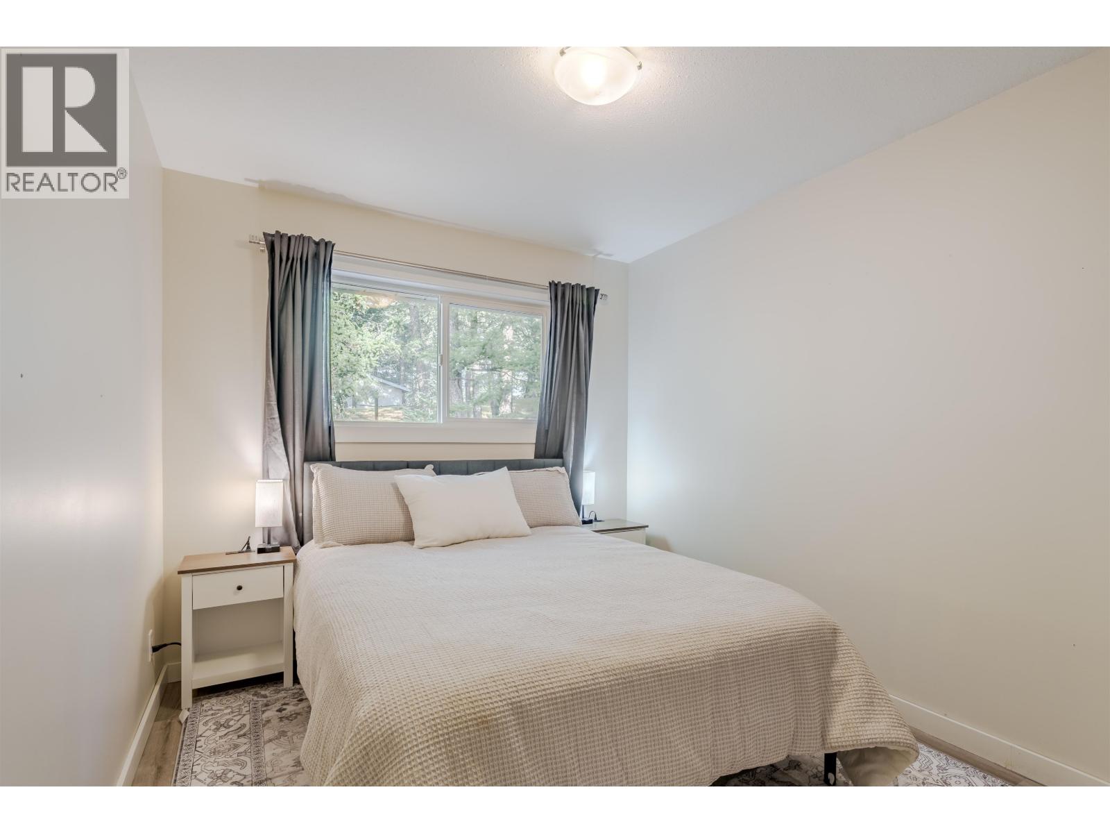 5423 KITSUM COURT, 108 Mile Ranch