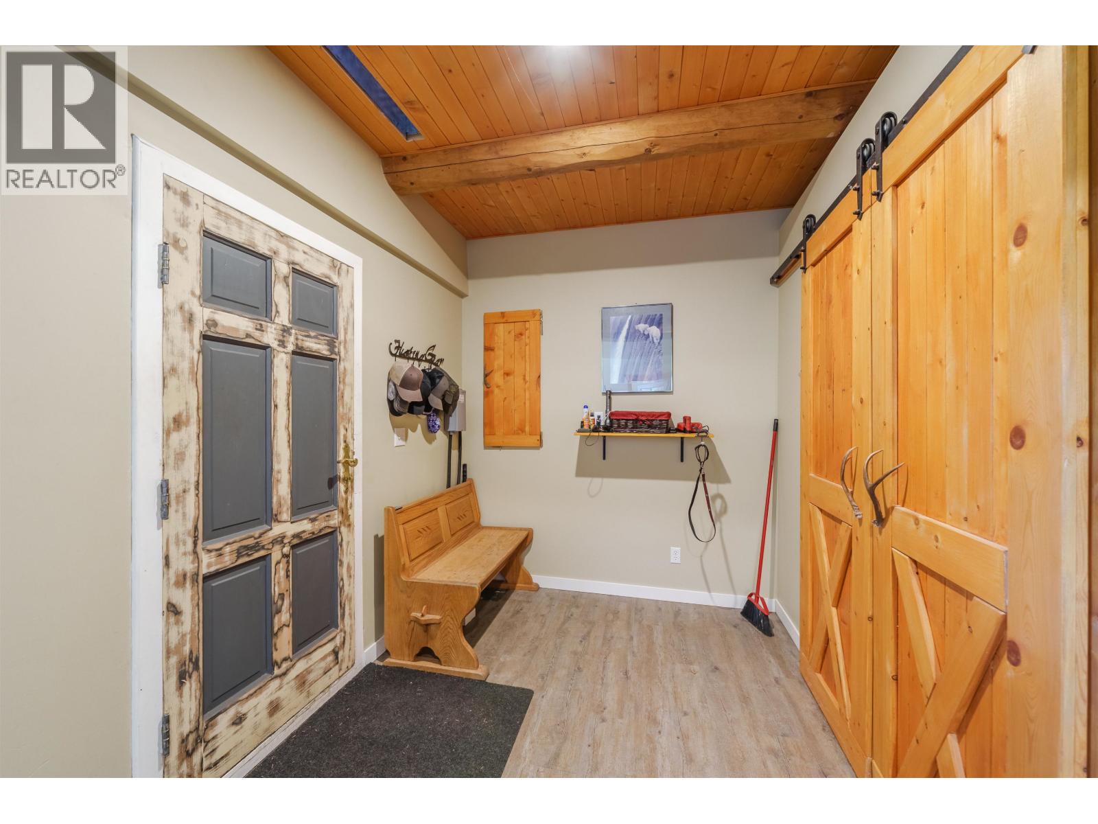 5031 GLOINNZUN DRIVE - 17