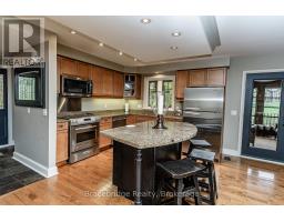 Carling 6 W2 - 3876 Muskoka Rd 118 Highway W, Muskoka Lakes, ON P0B1J0 Photo 10