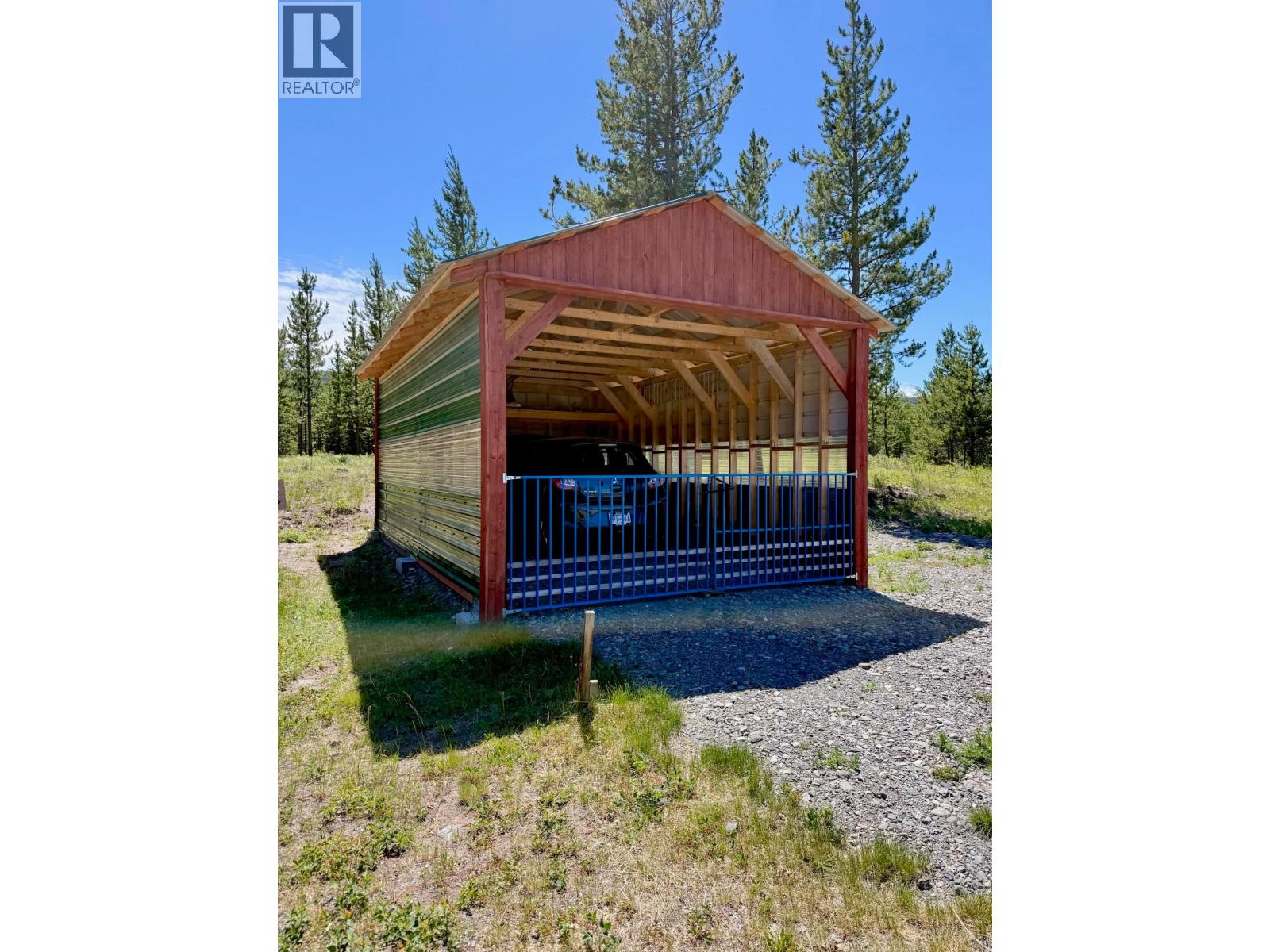 18775 CHILCOTIN 20 HIGHWAY - 27