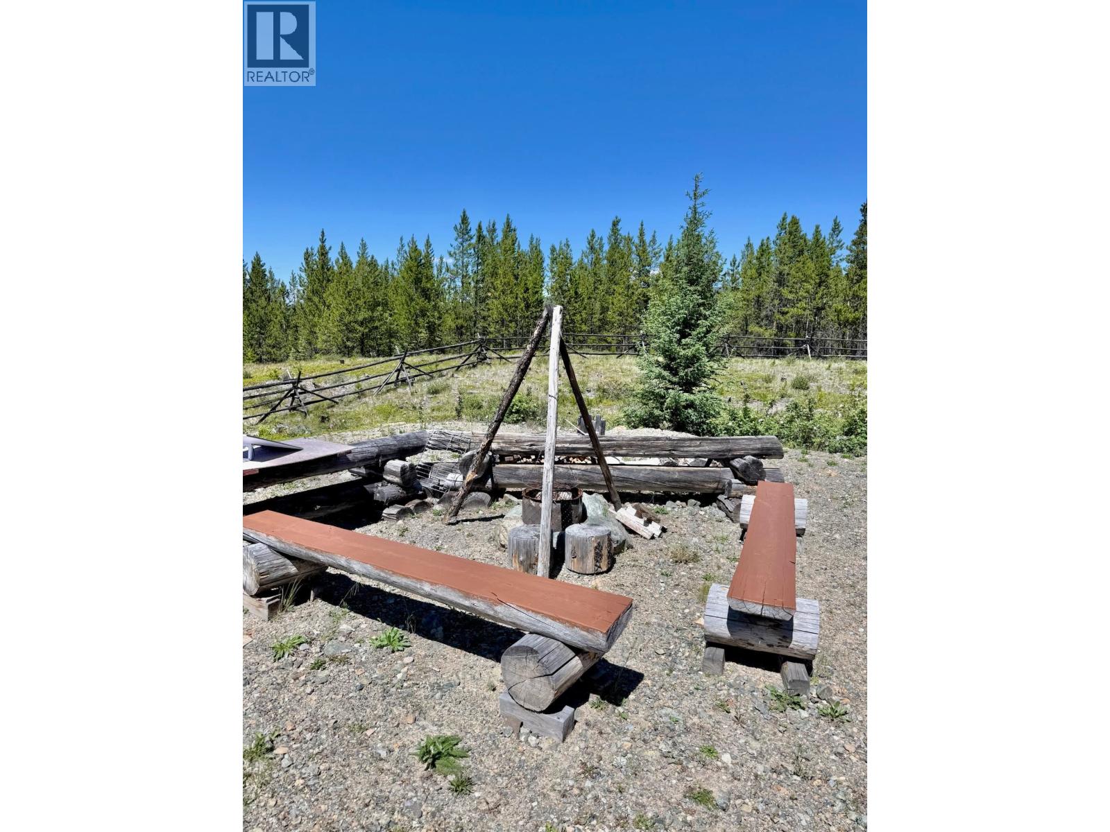 18775 CHILCOTIN 20 HIGHWAY - Image 37