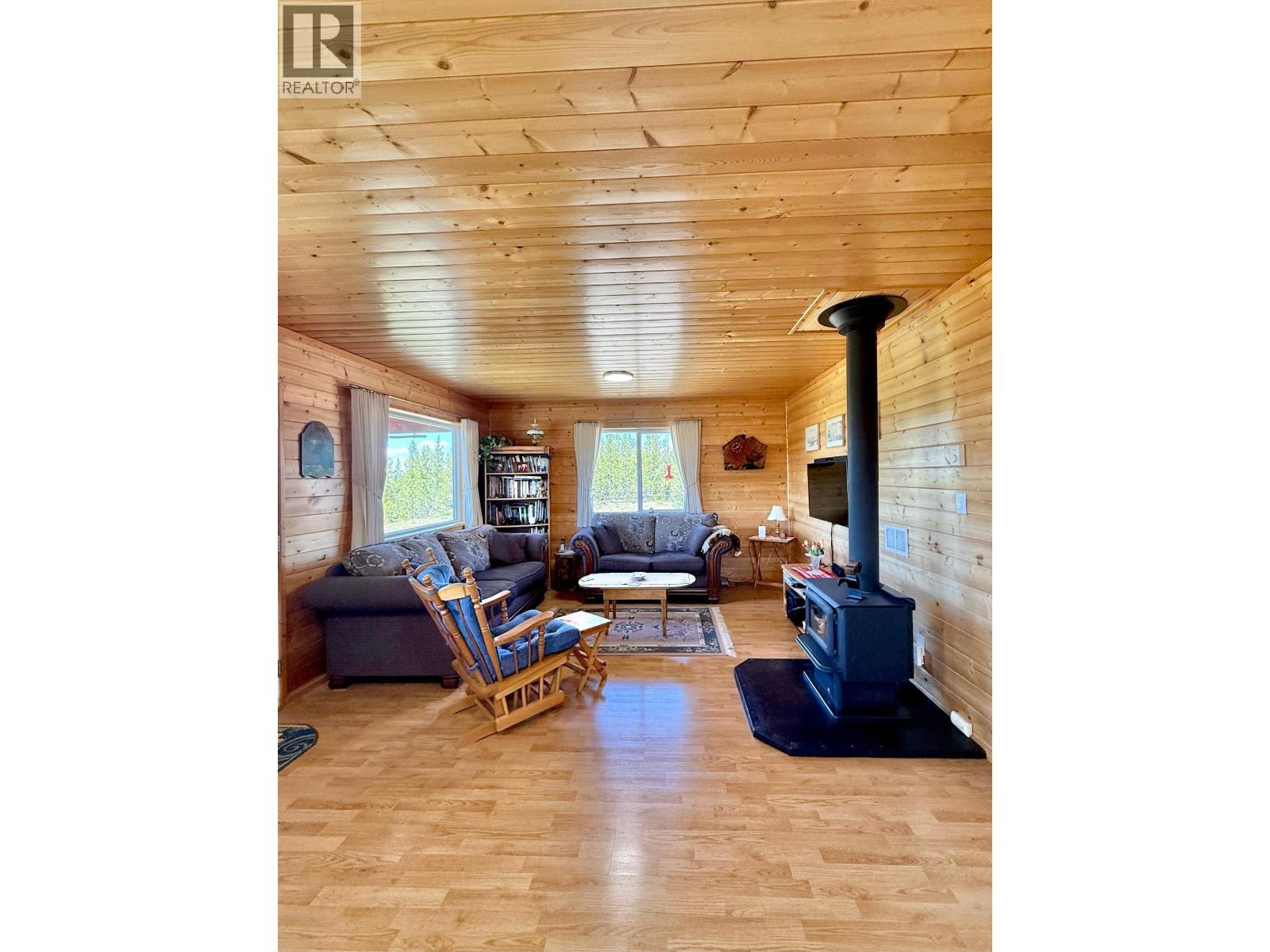18775 CHILCOTIN 20 HIGHWAY - 18