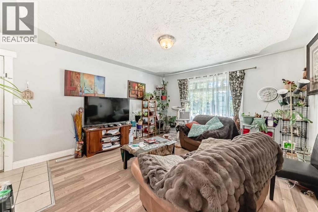 4004 7 Avenue SW - Image 14
