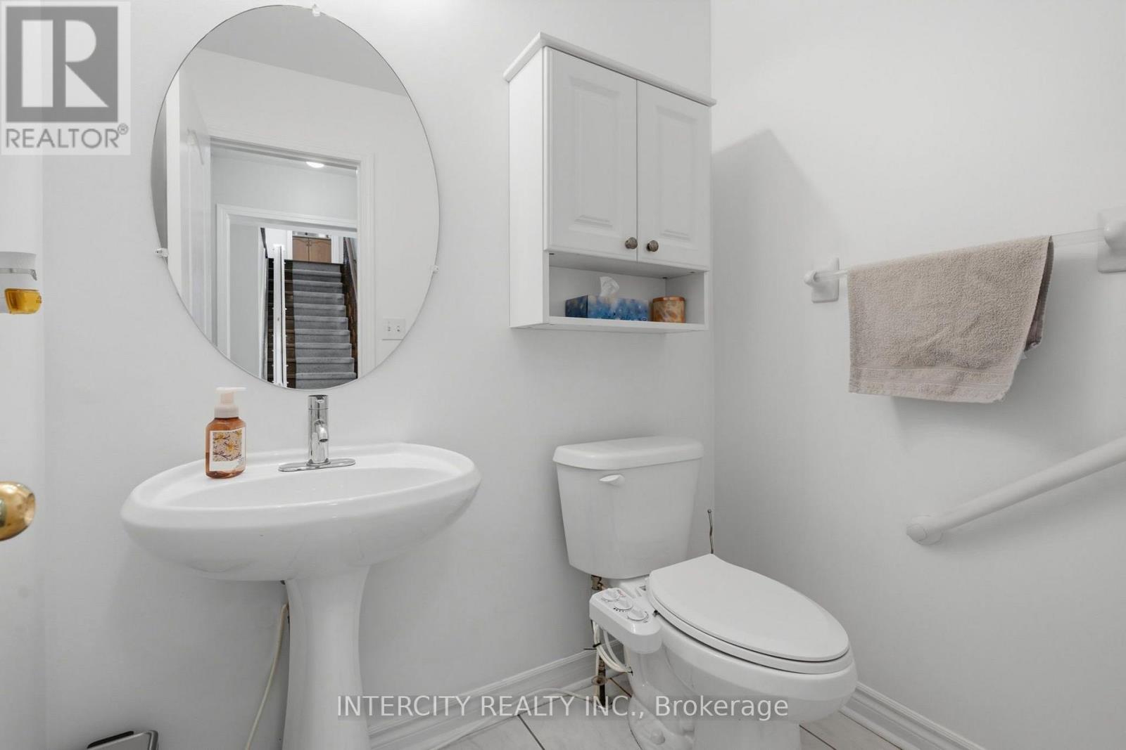 93 CHALONE CRESCENT - 9