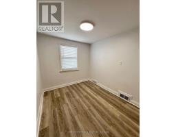 Main - 354 Kane Avenue, Toronto, ON M6M3P4 Photo 16