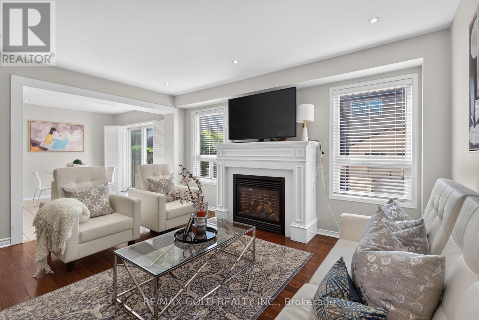 40 DUNURE CRESCENT - 11