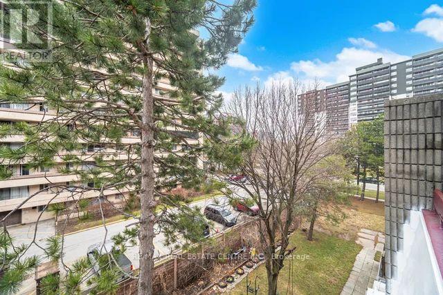 #255 10 EDDYSTONE AVENUE - 20