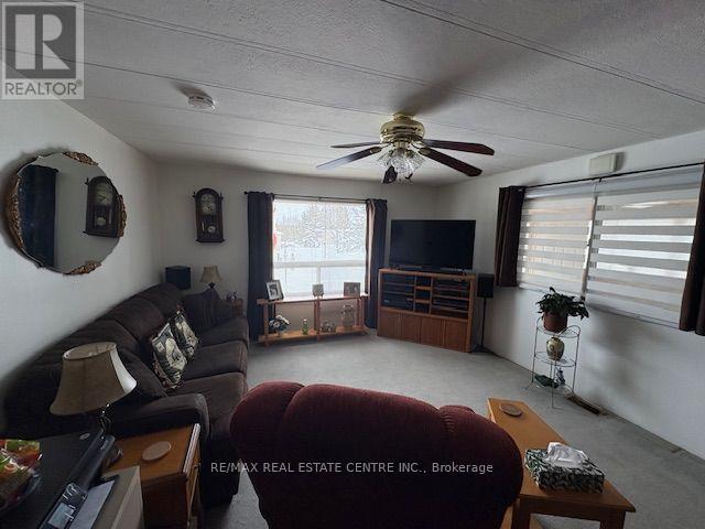 21 MAPLE GROVE VILLAGE ROAD - 7