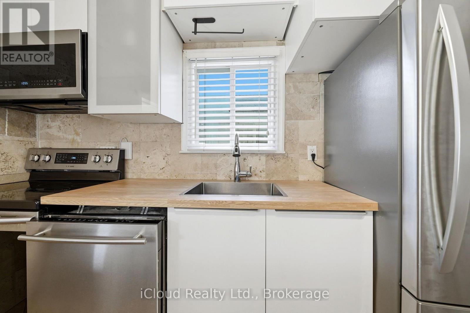 51 DELENA AVENUE S - 10