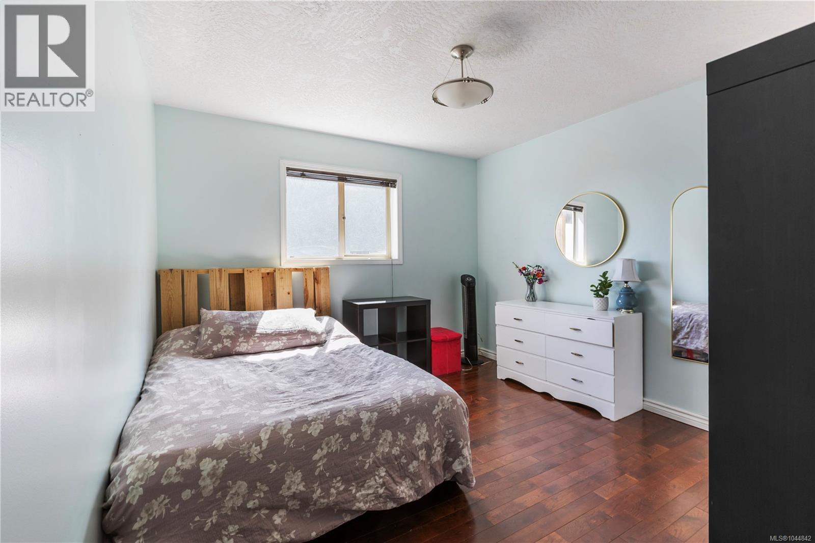 380 Crystalview Terr - 31