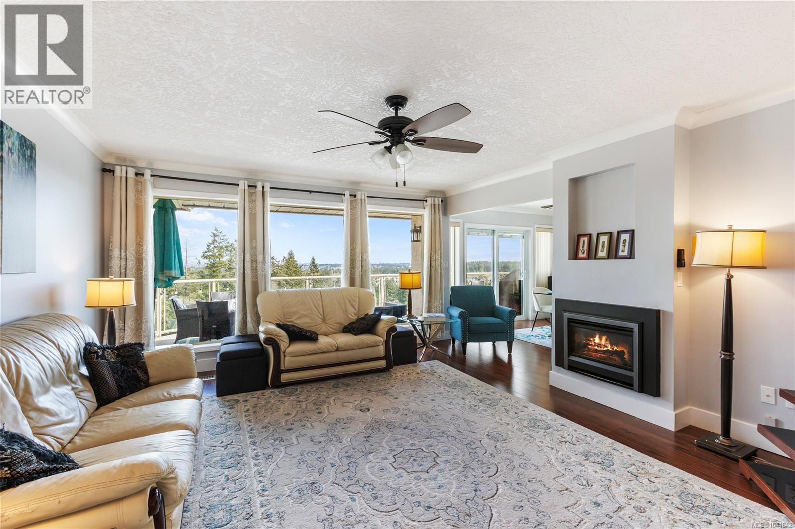 380 Crystalview Terrace, Langford