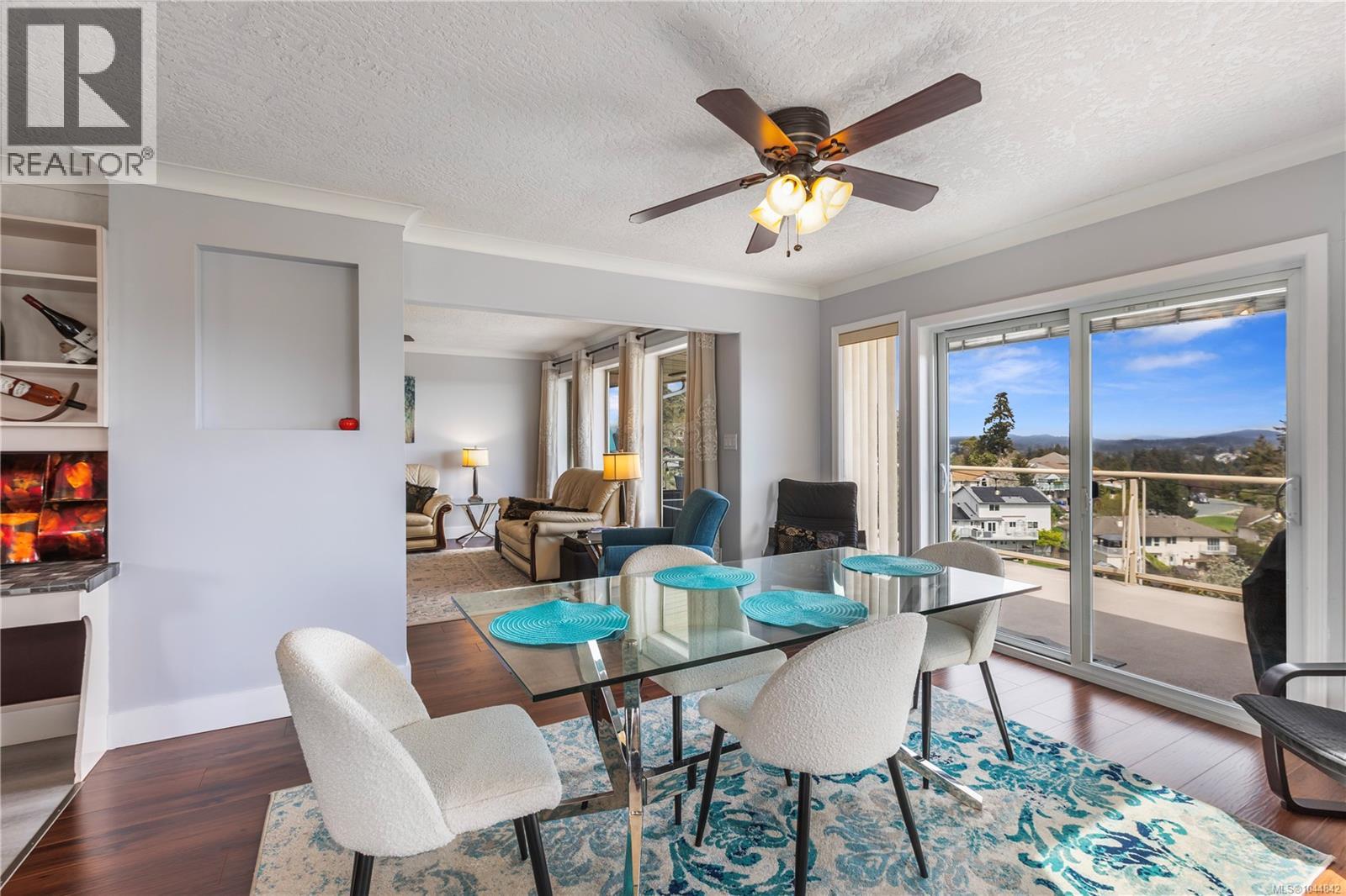 380 Crystalview Terrace, Langford