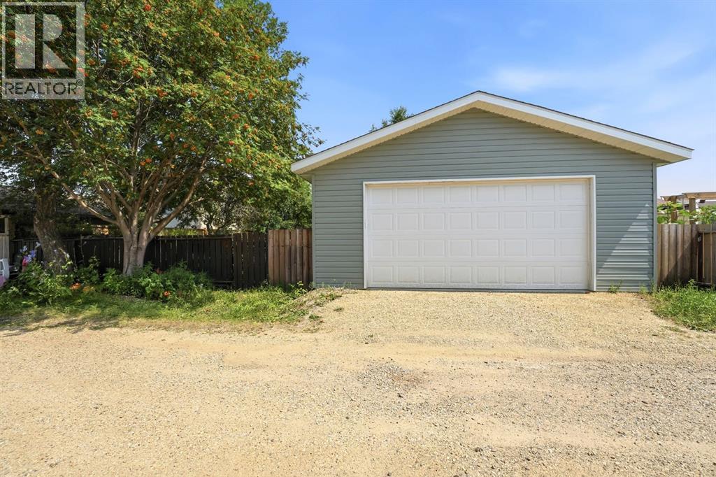 53 Reeves Crescent, Red Deer