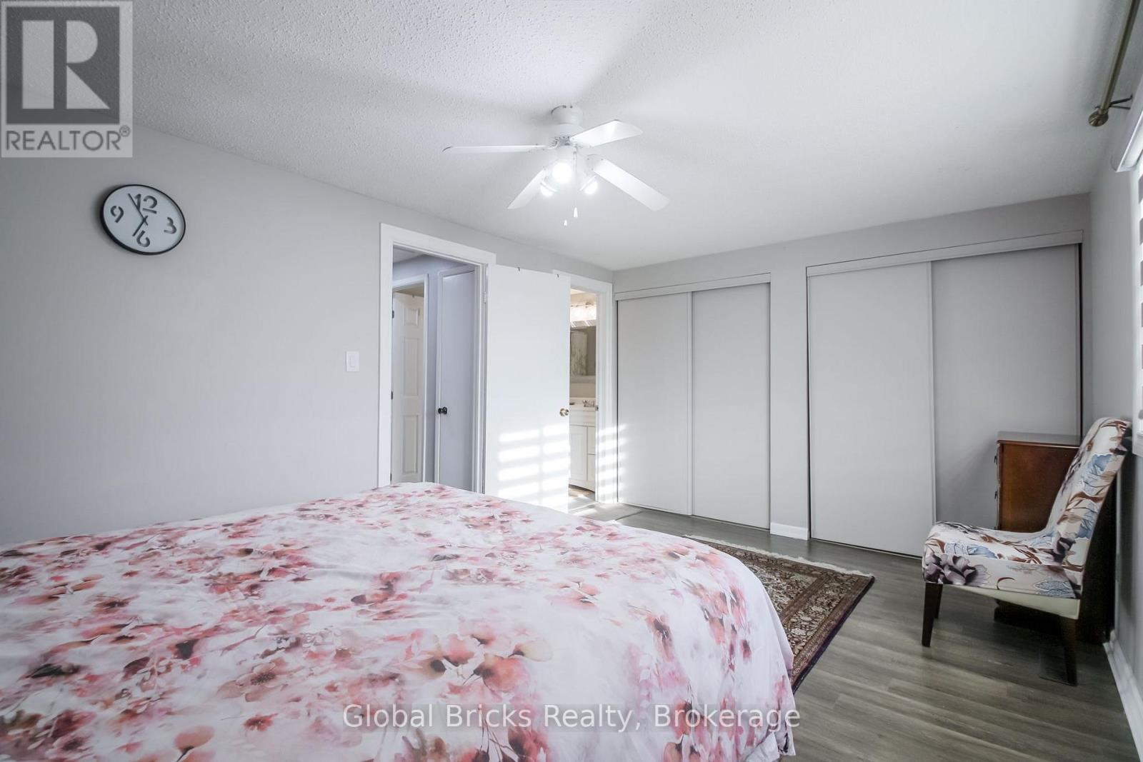 56 Winston Crescent, Whitby, ON photo 13
