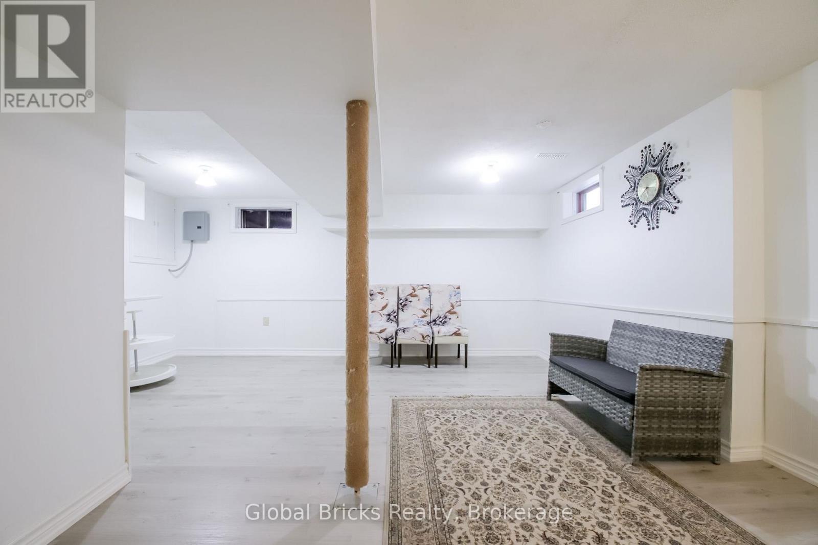 56 Winston Crescent, Whitby, ON photo 28