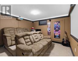 836 Manchester Road, London North, ON N6H4J6 Photo 36