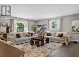 Living room - 836 Manchester Road, London North, ON N6H4J6 Photo 7