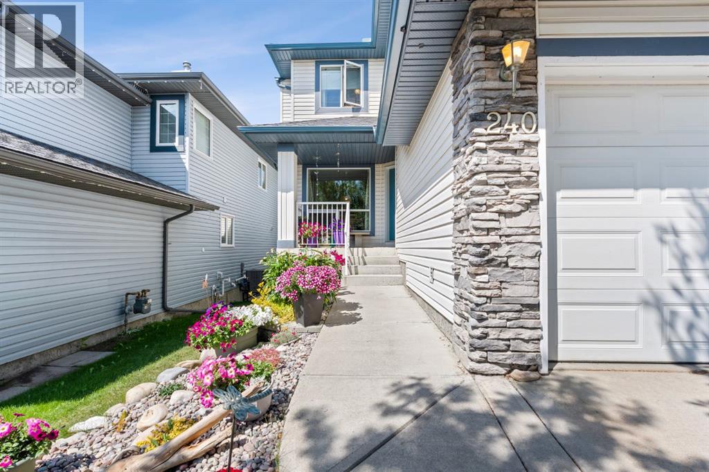240 Tuscany Ridge View NW, Tuscany, Calgary photo 4