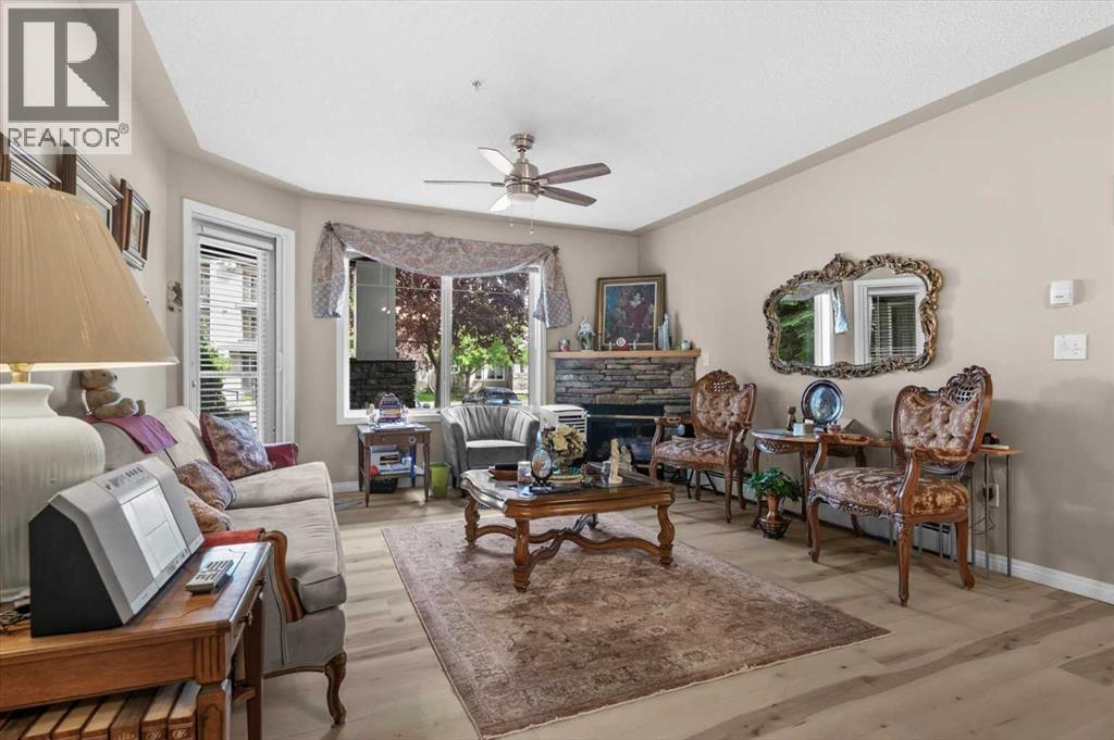 #131 369 Rocky Vista Park NW - 5