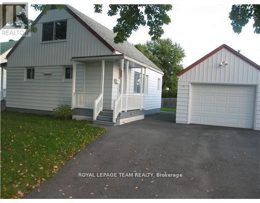 Lot Area:6,996.53 ft(0.161 ac)