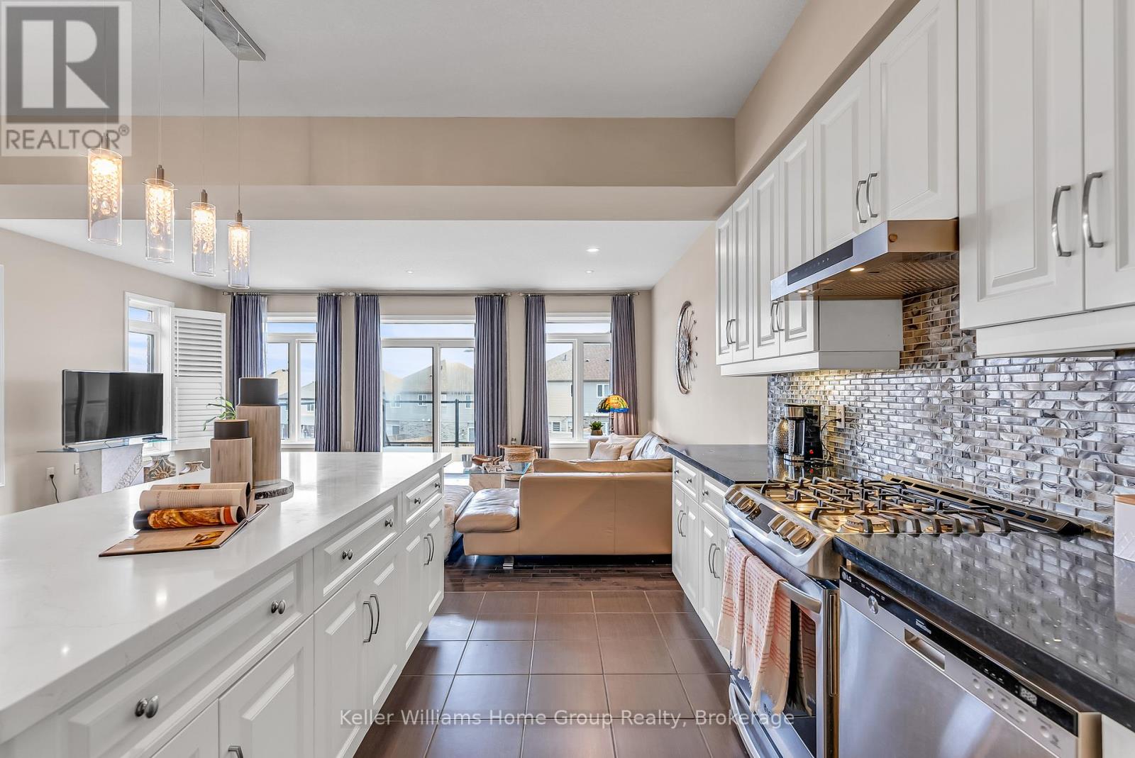 17 DUDLEY DRIVE - Image 12