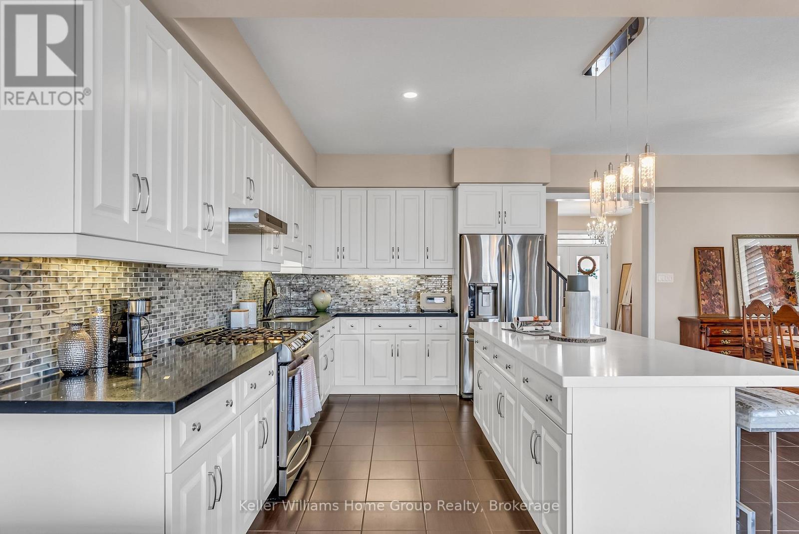 17 DUDLEY DRIVE - 19