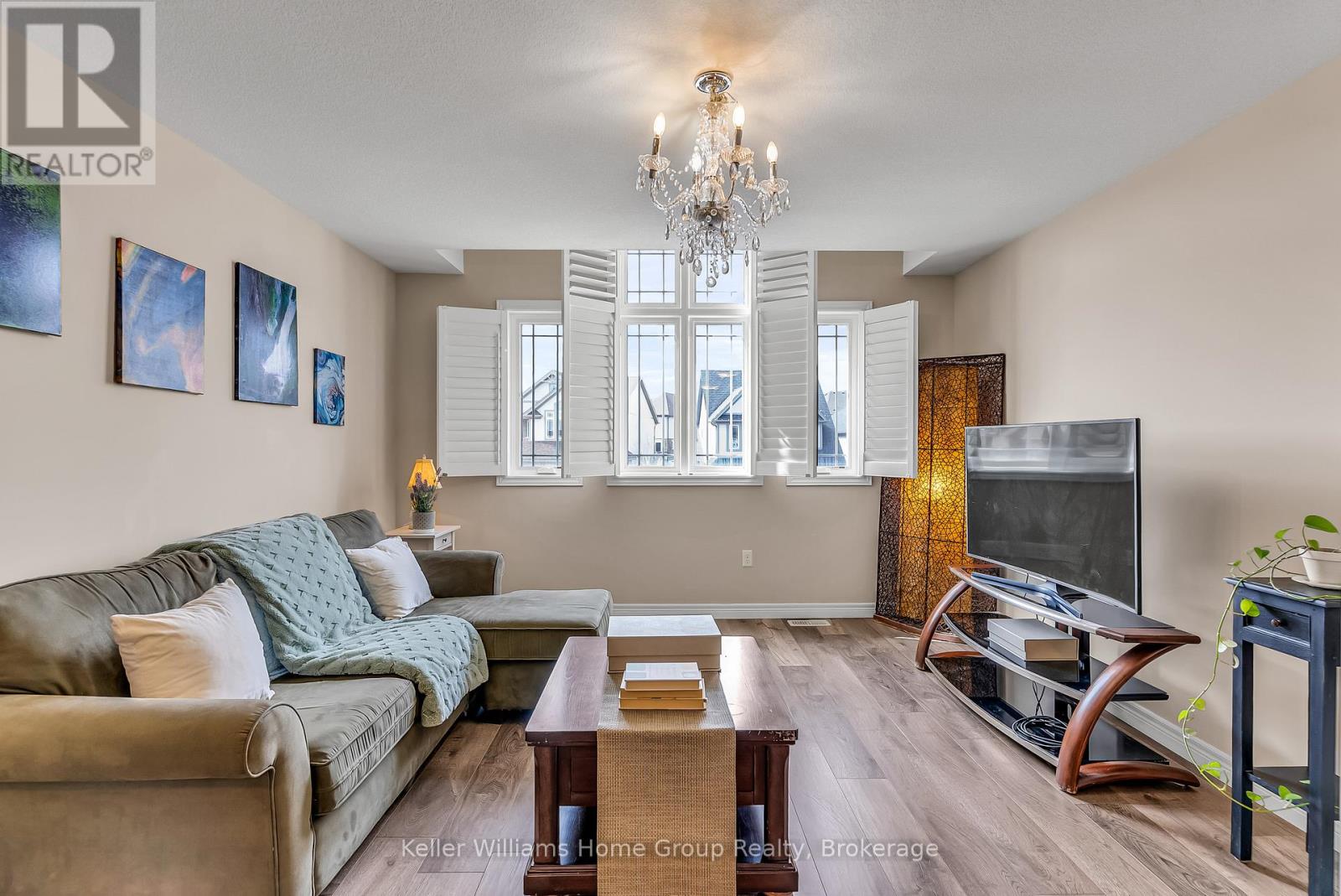 17 DUDLEY DRIVE - 25