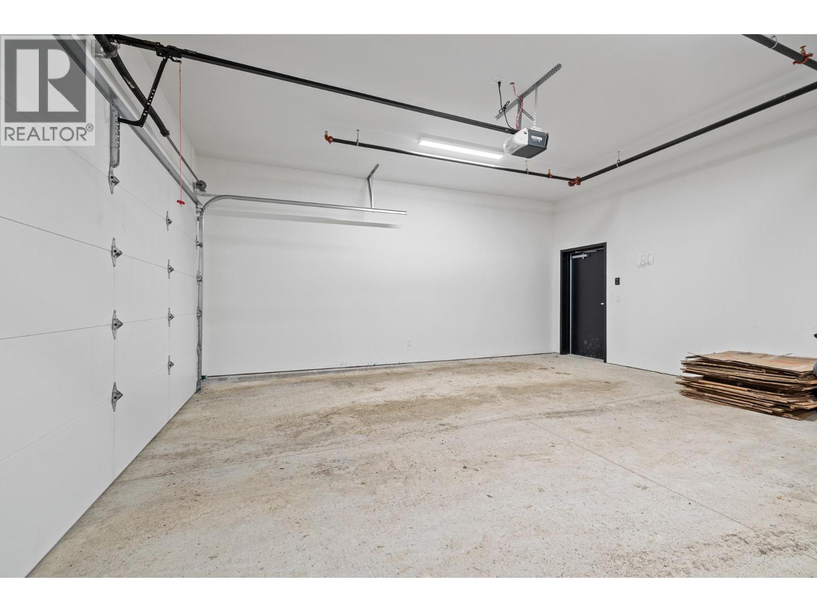 5075 Snowbird Way Unit# 8E, Big White