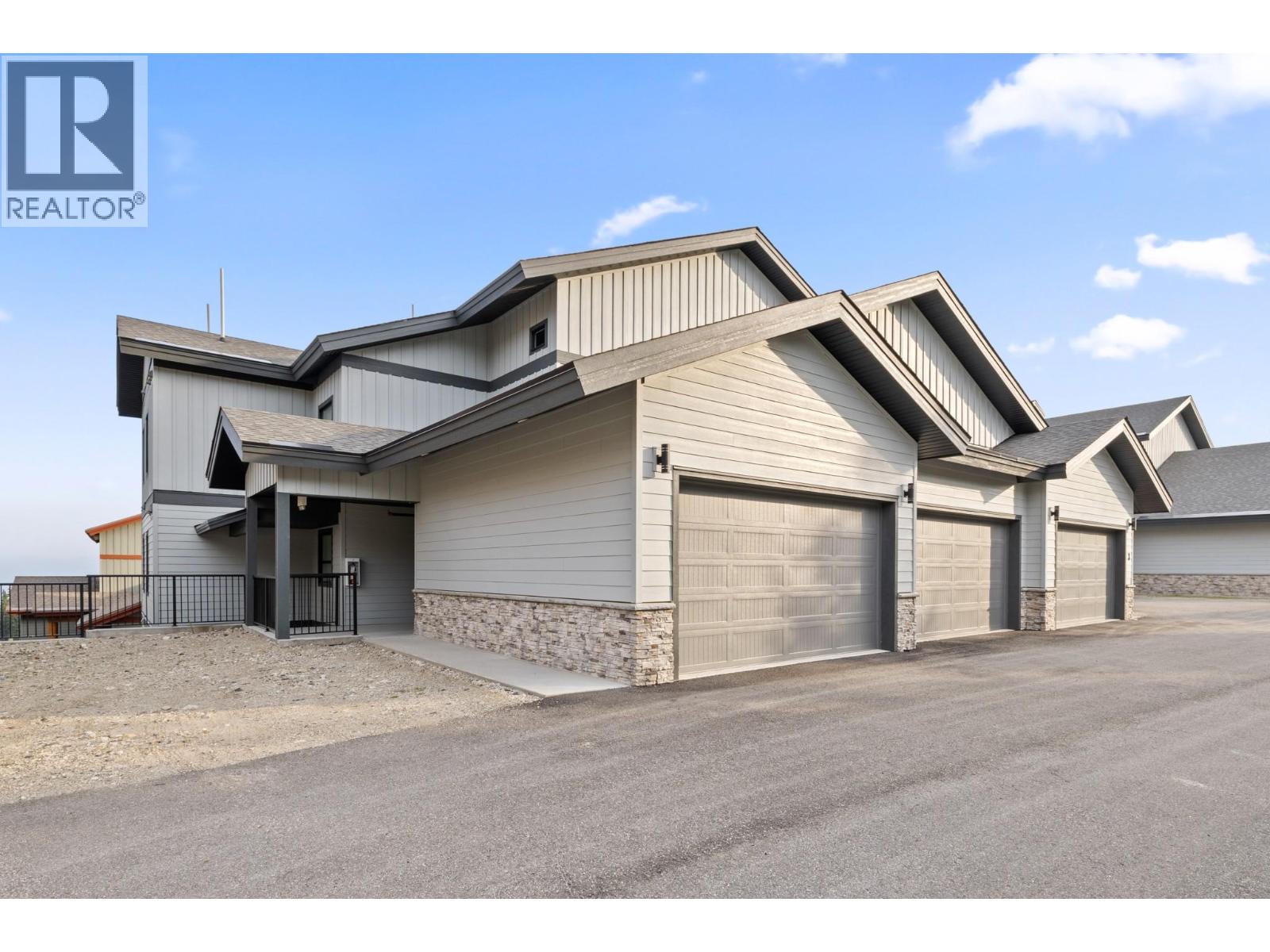 5075 Snowbird Way Unit# 8E, Big White