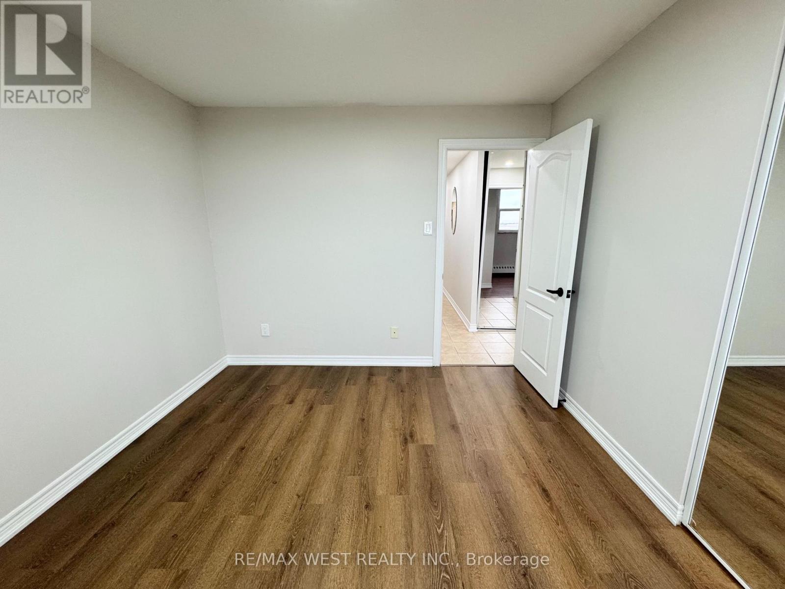 #709 3533 DERRY ROAD E - 13