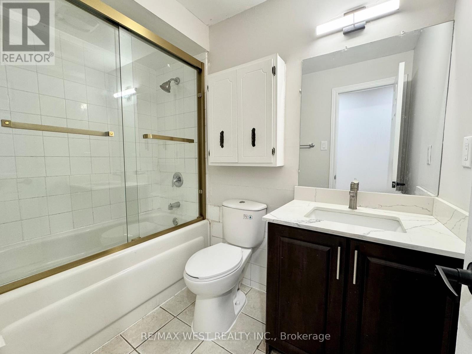 #709 3533 DERRY ROAD E - 23