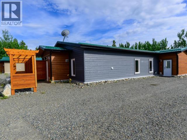 35- TAKHINI MEADOWS DRIVE - 13