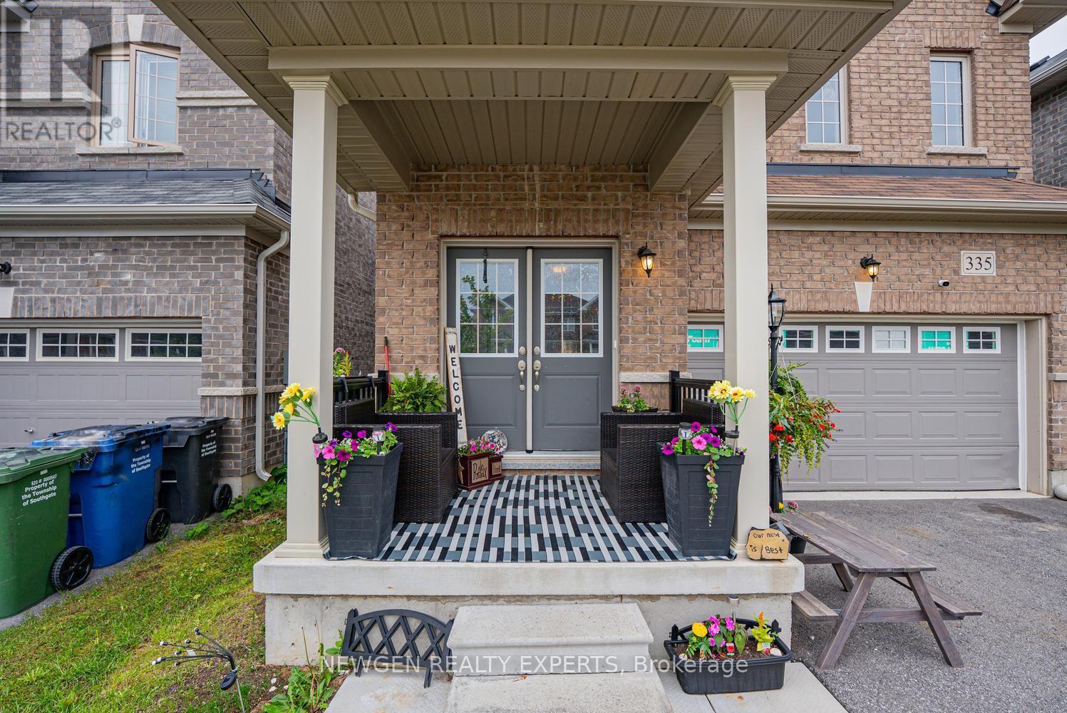 335 RIDLEY CRESCENT - 5
