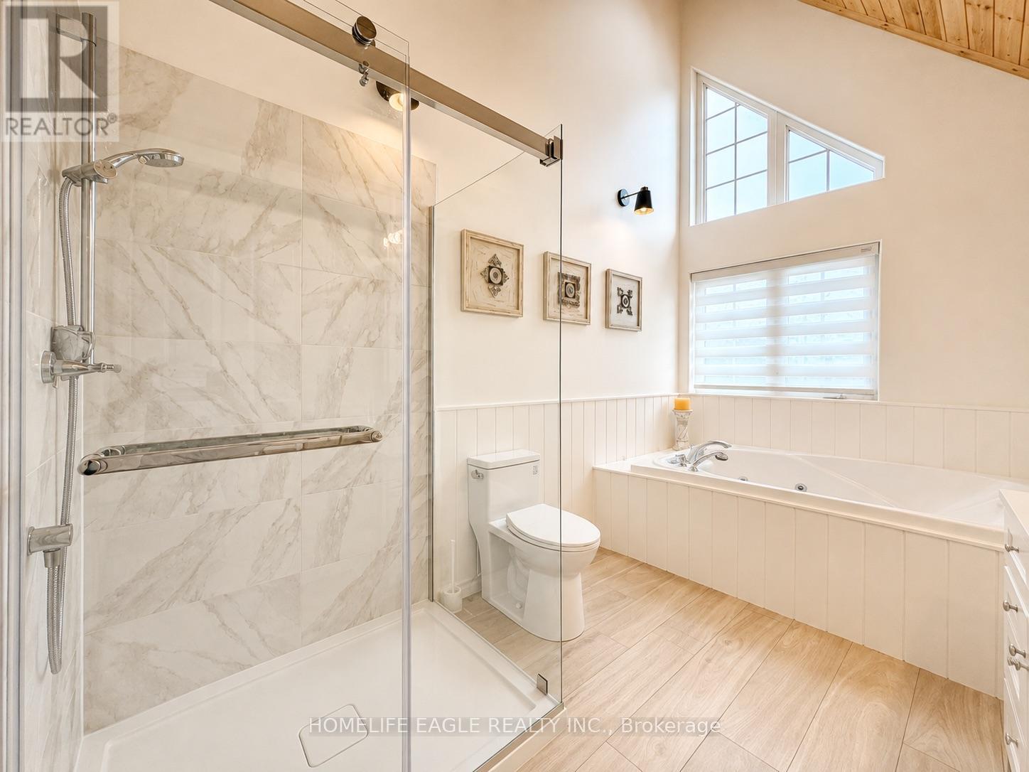 3 NORTHSHORE DRIVE - 25