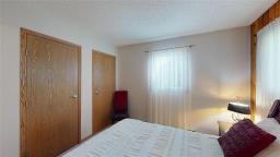 109 Elm Avenue E, Winnipeg Beach, MB R0C3G0 Photo 36
