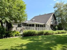 109 Elm Avenue E, Winnipeg Beach, MB R0C3G0 Photo 46