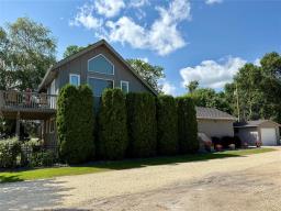 109 Elm Avenue E, Winnipeg Beach, MB R0C3G0 Photo 48