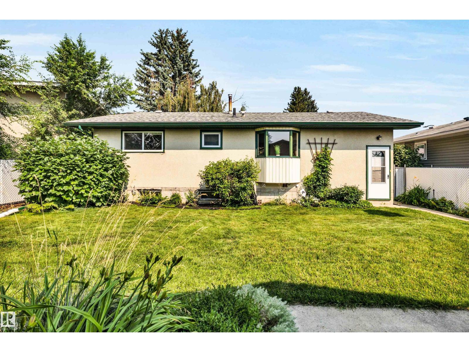 14928 69 ST NW - Image 34