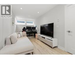 210 W 5th Street, North Vancouver, BC V7M1K1 Photo 23