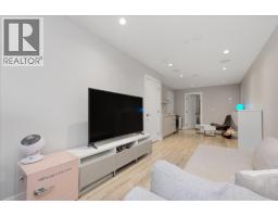 210 W 5th Street, North Vancouver, BC V7M1K1 Photo 24