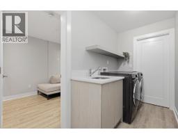 210 W 5th Street, North Vancouver, BC V7M1K1 Photo 22