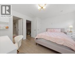 210 W 5th Street, North Vancouver, BC V7M1K1 Photo 16
