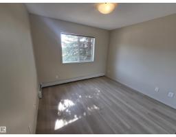 #223 1180 Hyndman Rd Nw, Edmonton, AB T5A0P8 Photo 13