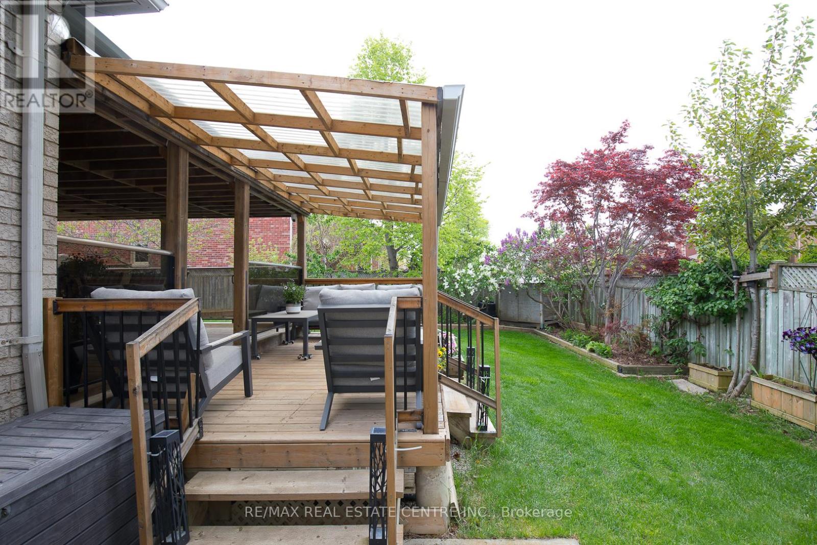 1 KIRKWOOD CRESCENT - 38