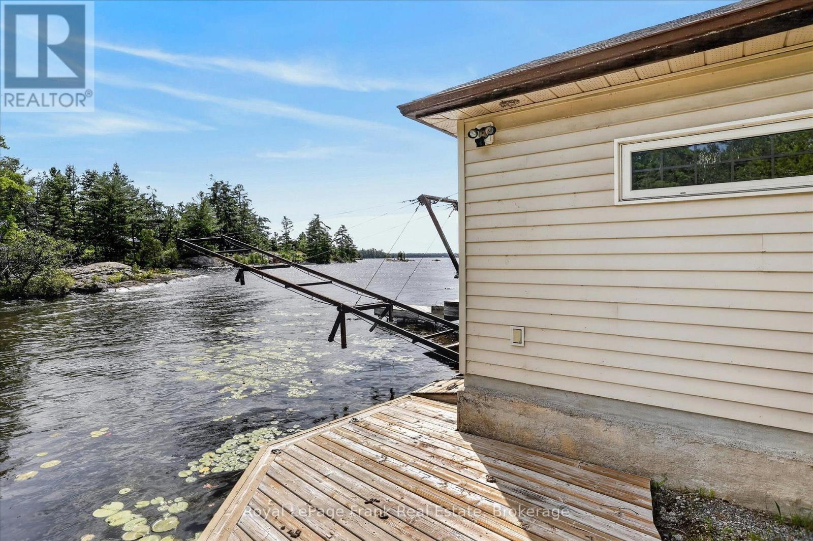 1550 ISLAND 85 STONEY LAKE - Image 43