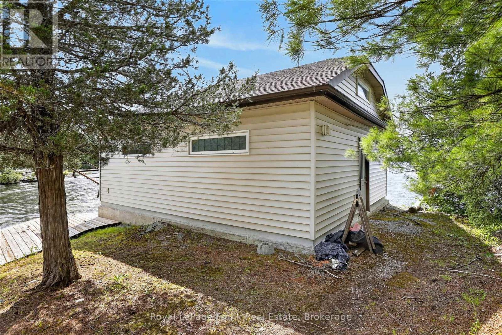 1550 ISLAND 85 STONEY LAKE - Image 44