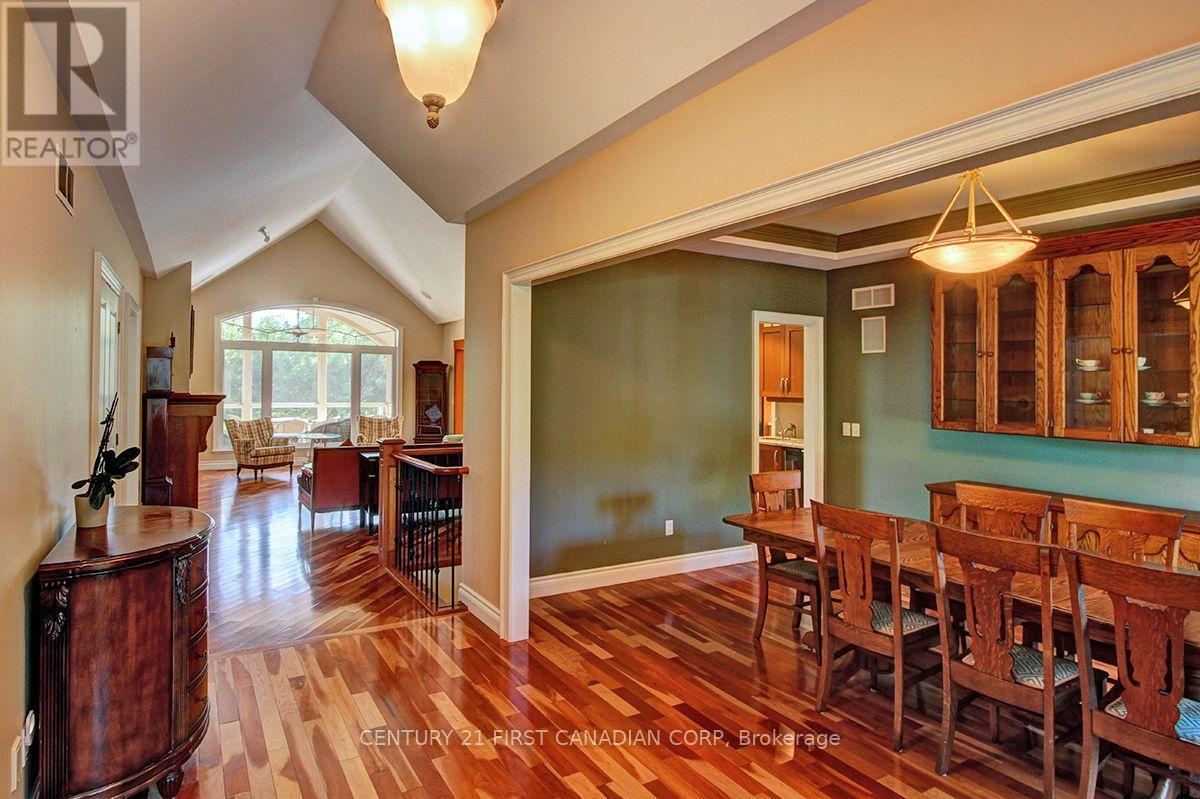 581 PLANE TREE DRIVE - Image 6