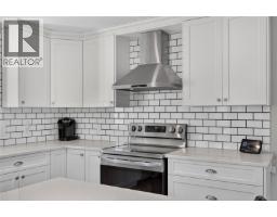 Kitchen - 8740 Oyster River Way, Black Creek, BC V9J1K3 Photo 12