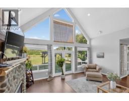 8740 Oyster River Way, Black Creek, BC V9J1K3 Photo 19
