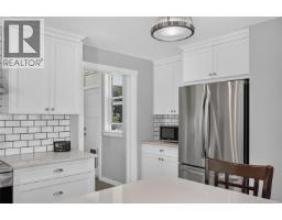 Laundry room - 8740 Oyster River Way, Black Creek, BC V9J1K3 Photo 11